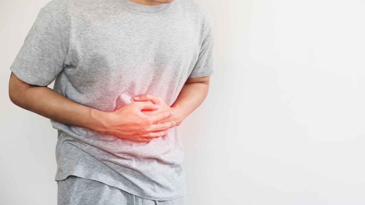 follow these natural home remedies for acidity 
