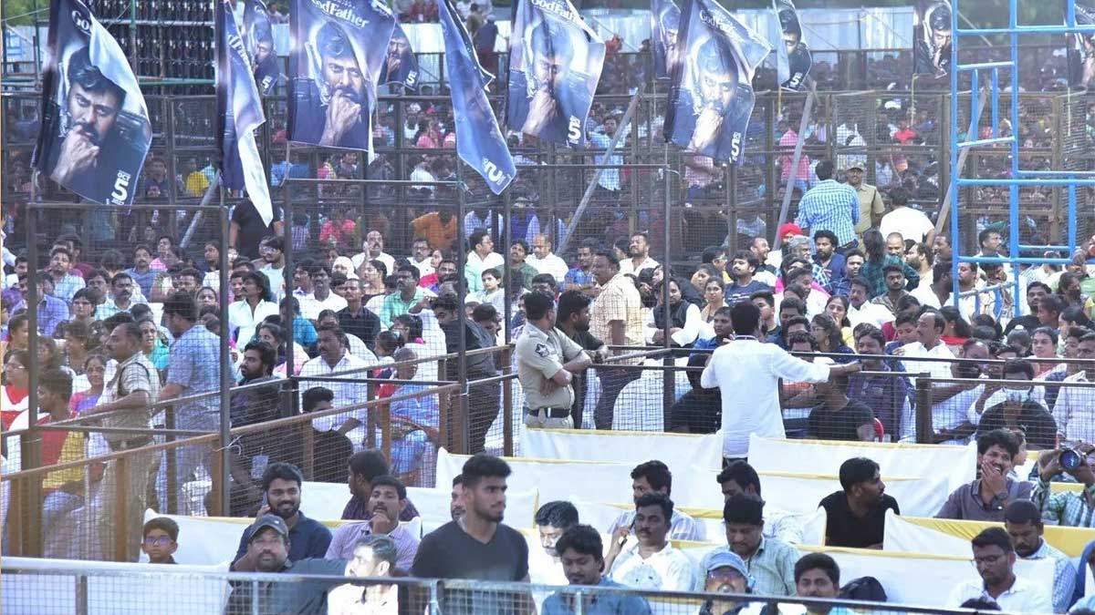 Godfather Event 300 smart phones got theft 