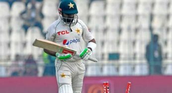 Babar Azam : పాక్ క్రికెట‌ర్ బాబ‌ర్ ఆజంను దారుణంగా అవ‌మానించిన ఫ్యాన్స్.. వైర‌ల్ వీడియో..