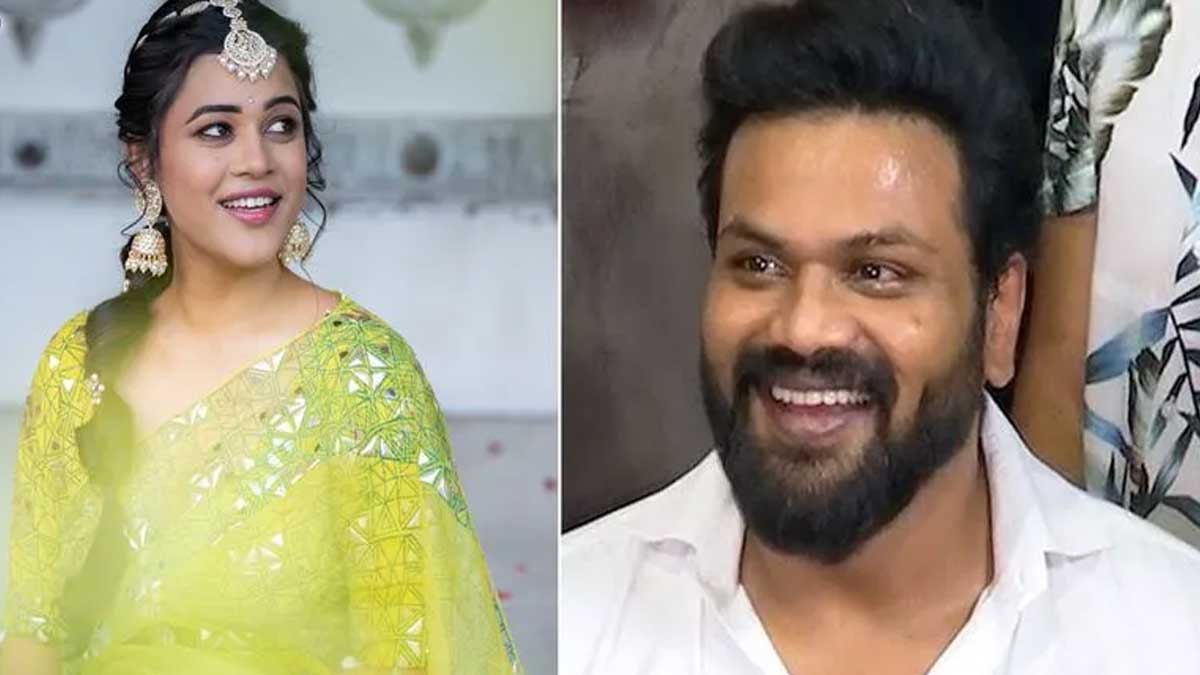Manchu Manoj finally shared bhuma  mounika reddy photo