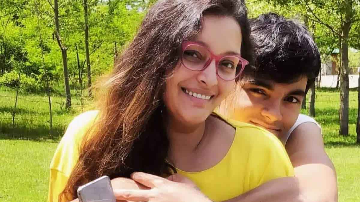 Renu Desai given strong reply to pawan kalyan fans 