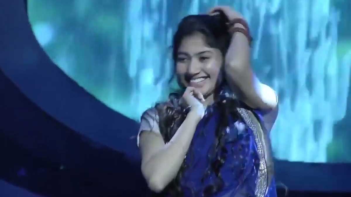 Sai Pallavi : సాయి పల్లవి డ్యాన్స్ చూస్తే దిమ్మతిరిగిపోవల్సిందే.. ఏమన్నా చేసిందా..! Sai Pallavi latest dance video viral