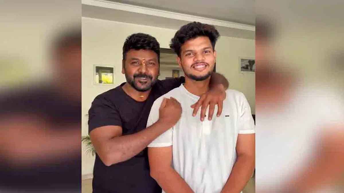 Raghava Lawrence : కొడుకు చేసిన పనికి ఫిదా అయిన లారెన్స్.. వీడియో వైరల్.. Raghava Lawrence got emotional with his son work
