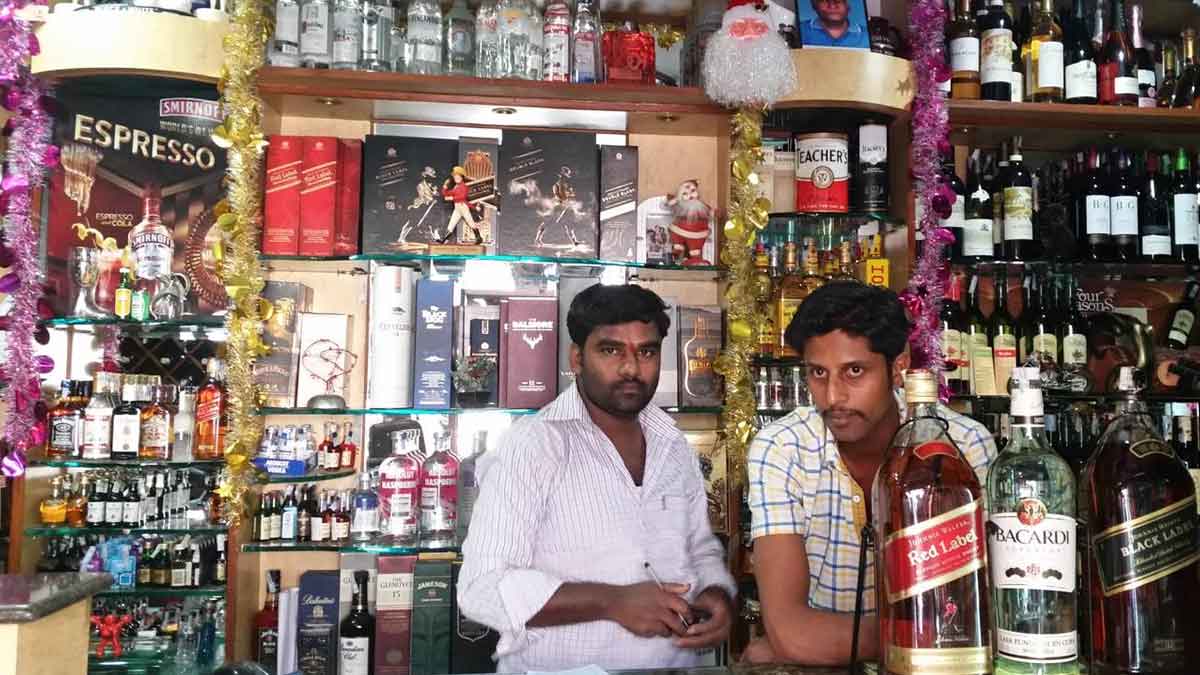 AP New Liquor Policy : ఏపీలో మద్యం ప్రియులకే పండగే.. తెలంగాణ తరహా విధానం అమలులోకి..? AP New Liquor Policy to come into effect soon just like telangana